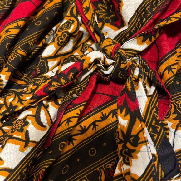 Beautiful printed midi skirt !! - Picture 3 of 4